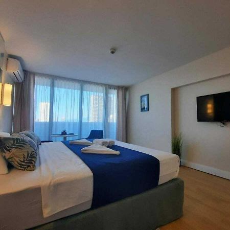 Aparthotel Orbi City Sea View Батуми Екстериор снимка