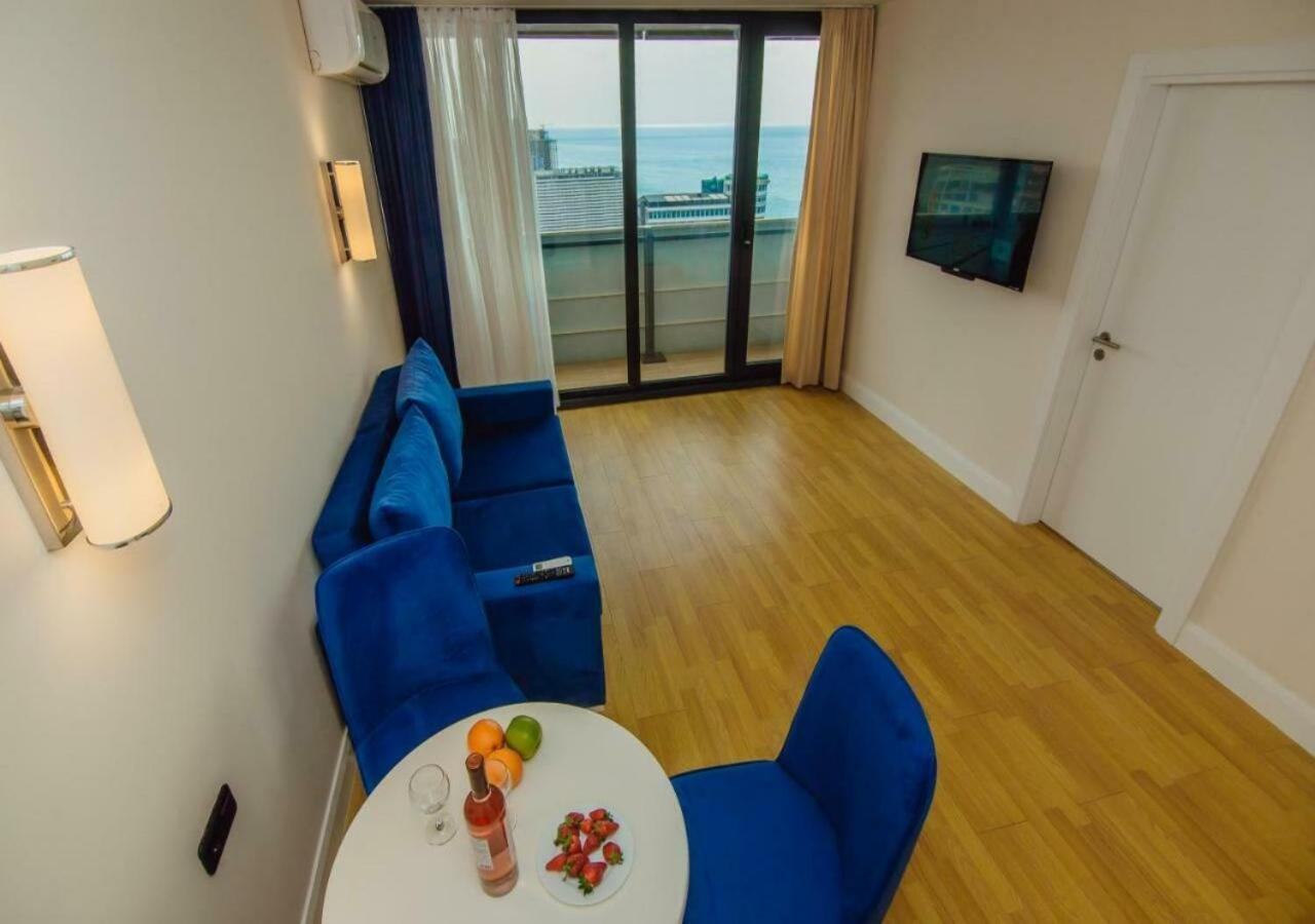 Aparthotel Orbi City Sea View Батуми Екстериор снимка